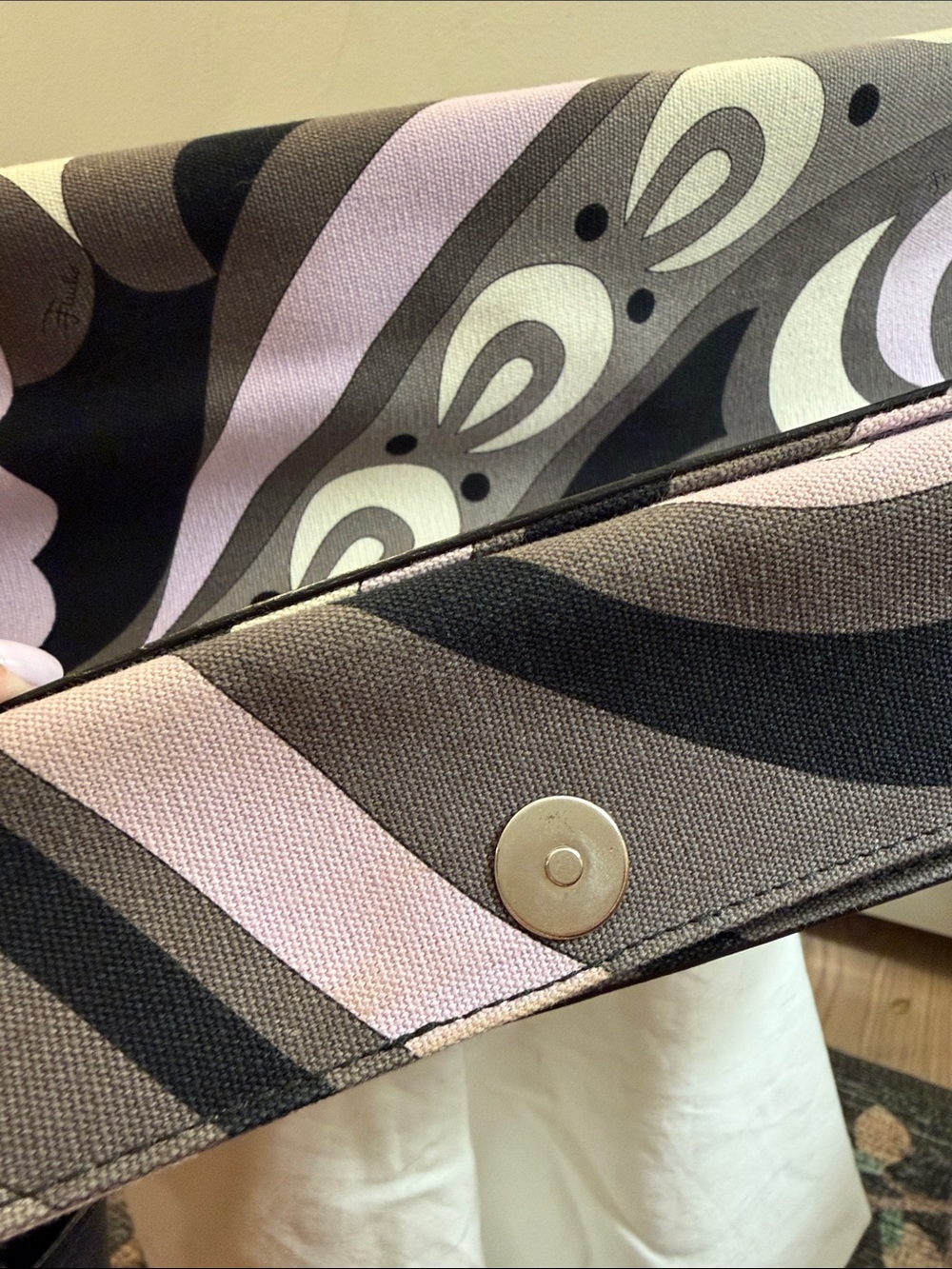 Vintage Emilio Pucci purple black gray and white canvas and leather tote handbag - Picture 14 of 15